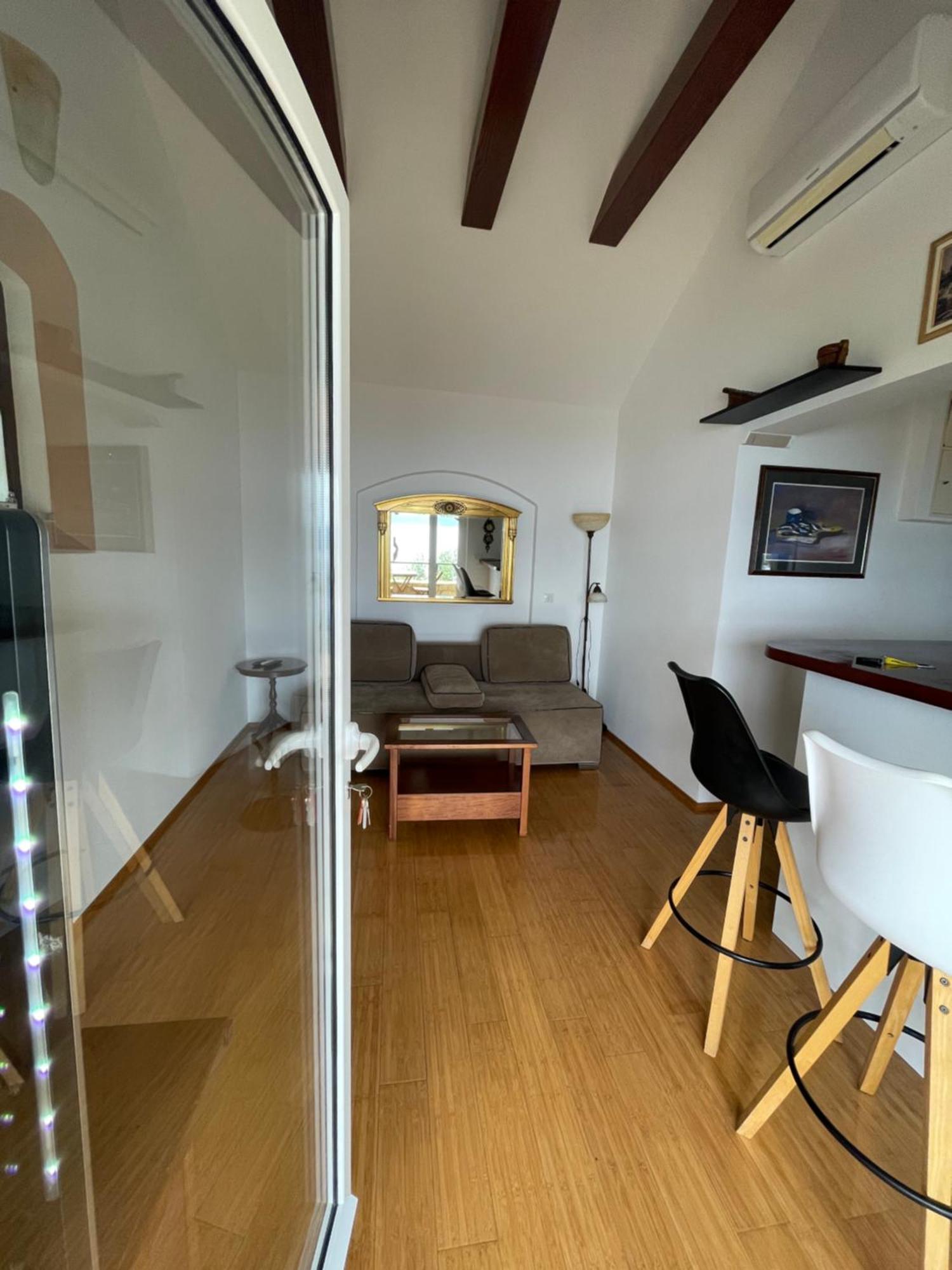 Cottage Holiday Home *